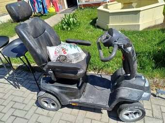 Vozítko pro invalidy Drive ST5 - 1