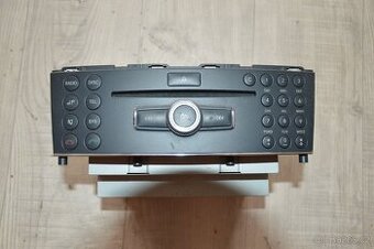 Radio W204 (C180)
