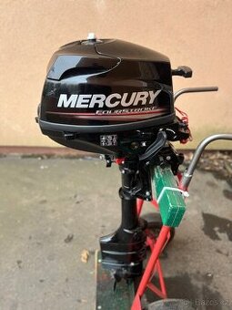Lodni motor Mercury 3.5hp 4t dlouha noha, najeto cca 40mth.