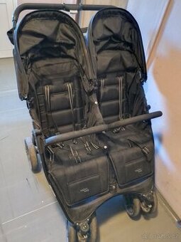 Kočárek pro dvojčata Valco baby duo
