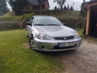 Honda Civic 6g 1.4 66kw- hezký stav