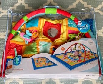 Hrací deka Taf Toys s polštářkem