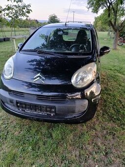 Citroen C1 rok 2009 veskere dily