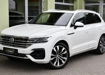 Volkswagen Touareg 3.0TDi R-LINE PANO TAŽNÉ AIR