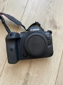 Canon EOS R6, objektiv Canon RF 85 mm a Canon RF 35 mm f/1,4