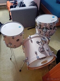Prodám bicí Mapex