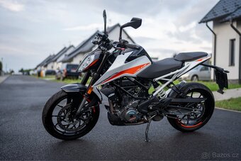 KTM Duke 390 - zánovní, stav 10/10 - 1