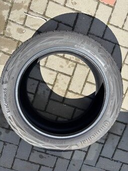 Pneu continental 235/45 R 18 letní