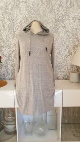 Šaty s kapucí NOVÉ