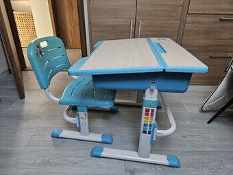 Nastavitelný dětský stůl a židle