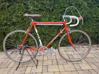 Kolo Favorit F12 z roku 1963