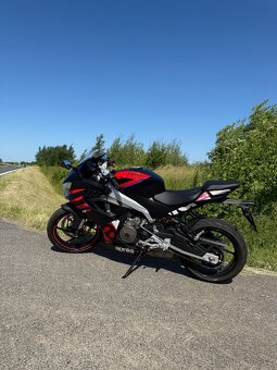 Prodávám Aprilia RS457 rok výroby 2024