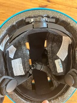 Dětská lyžařská helma Decathlon vel. 53-56 cm