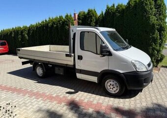 Iveco Daily 2,3 HPi Valník 35S13 Tažné nafta