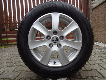 ZIMNÍ 16" 5x112 pneu 215/60R16 Superb, Passat