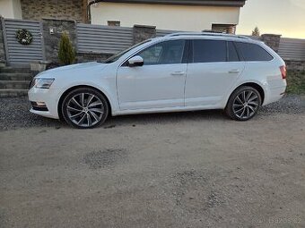 Škoda Octavia III 2.0 TDI / L&K / 4x4 / WEBASTO