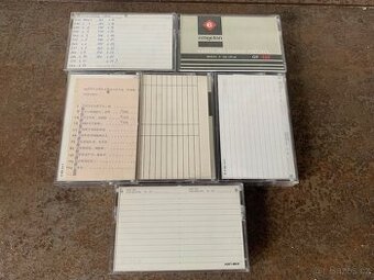 Šest kazet s programy pro ATARI, jen vcelku