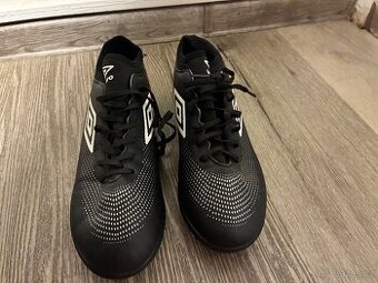 Fotbalové boty Umbro – skoro nové