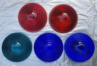 Návěstidlo skleněná čočka  semafor vlak železnice