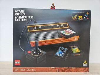 LEGO Icons 10306 Atari 2600