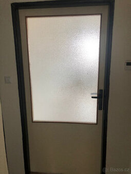 Interiové proskléné  dveře 90 L, P a plný 70 L