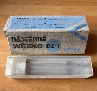 Nástěnné svítidlo - Tesla