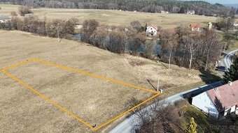 Prodej stavebního pozemku o výměře 1 614 m², Hradec-Nová Ves