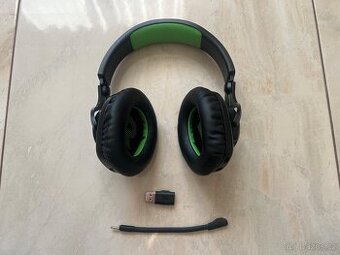 Sluchátka JBL Quantum 360X - xbox, ps5, ps4 s