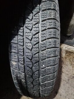 Zimní pneu 155/70 r13