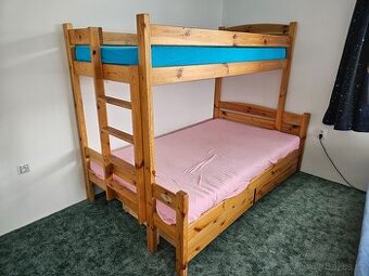 Patrová postel z masívu