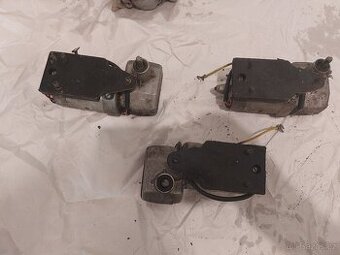 3x motorek stěračů Škoda