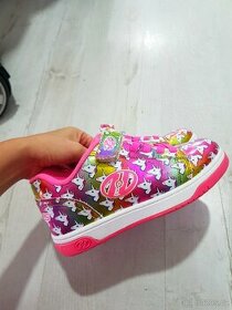 Nádherné barevné,růžové boty na kolečkách s jednorozci 35