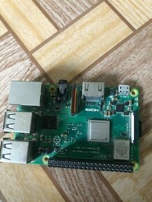 Raspberry Pi 3 Model B+ 64-bit 1GB RAM