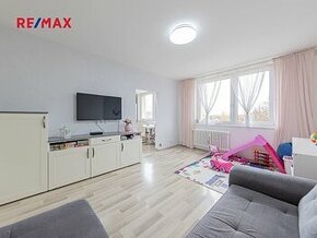 Prodej bytu 2+1 výměra 61m2, Otrokovice