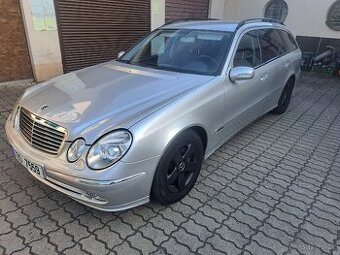 Mercedes Benz E 320 cdi W211
