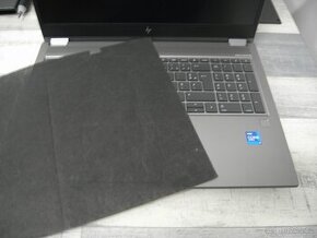 HP ZbooK FURY 15 G8 i7 32GB 1TB Záruka Nové - 1
