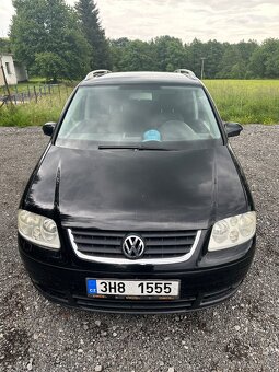 VW Touran 2,0TDI 100 KW r.v.2004 7 mist.