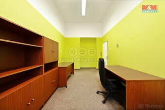 Pronájem kanceláře, 18 m², Louny, ul. Mírové náměstí - 1