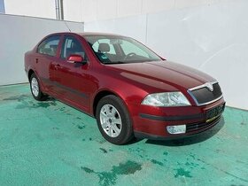 Škoda Octavia 1.6MPI, Klima, Výhřev, Senzory