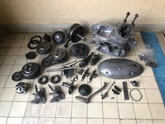 PRODÁM ORIGINÁL DÍLY MOTORU JAWA PÉRÁK 250 FJ / KOMUNISTA