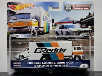 Hot Wheels Nissan Laurel 2000SGX + Sakura Sprinter