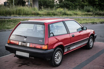 Honda Civic 1.5S 1984, najeto 75 tisíc km, veteránské značky