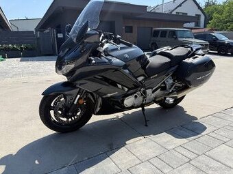 Yamaha FJR 1300