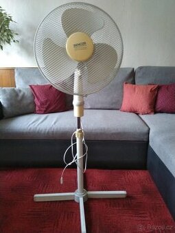 Stojanový ventilátor Sencor