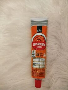 Pasta na guláš pálivá 200g