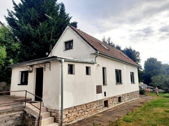 RD s dvěma byty k pronájmu Praha 5 Lochkov