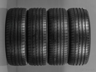 Demo letní pneu R18 Goodyear 225/45/18 4ks stav 99,9% (152T)