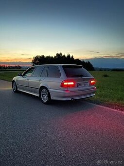 BMW E39 525D touring