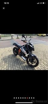 KTM Duke 690 R