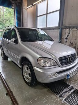 Mercedes ml 270 - 1
